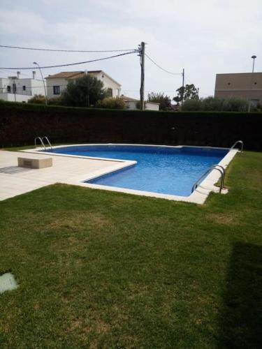Majoituspaikassa Argentera Precioso apartamento con piscina y barbacoa tai sen lähellä sijaitseva uima-allas
