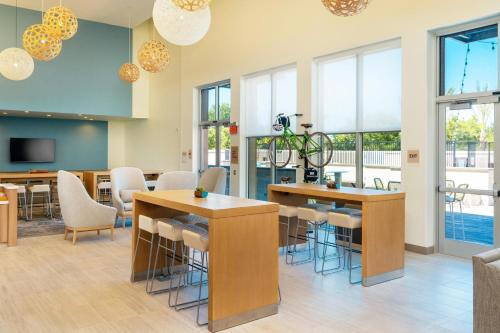 Element Sacramento Airport – Photos 3