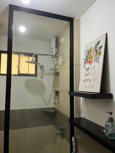 Lovely condo with pool and “netflix and chill”