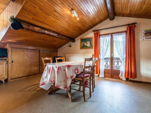 Appartement cosy avec WiFi, parking privé et animaux admis