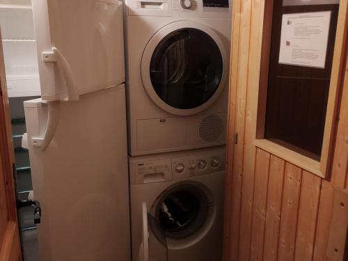 Chalet spacieux avec sauna, 4 chambres et Wi-Fi