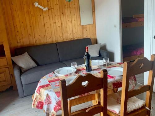 Studio Cosy aux Gets, Parking Inclus, 4 Personnes