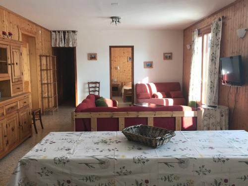 Grand appartement 5 chambres avec Wi-Fi et parking aux Gets