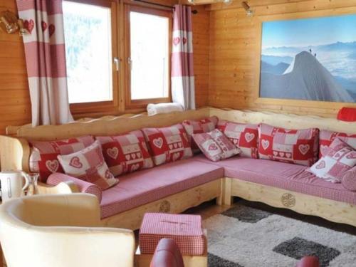 Photo de la galerie de l'établissement Chalet spacieux pour 10 pers. avec Wi-Fi et cheminée - FR-1-671-43, aux Gets