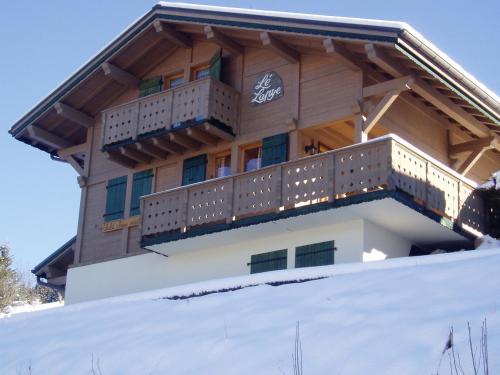 Chalet spacieux pour 10 pers. avec Wi-Fi et cheminée