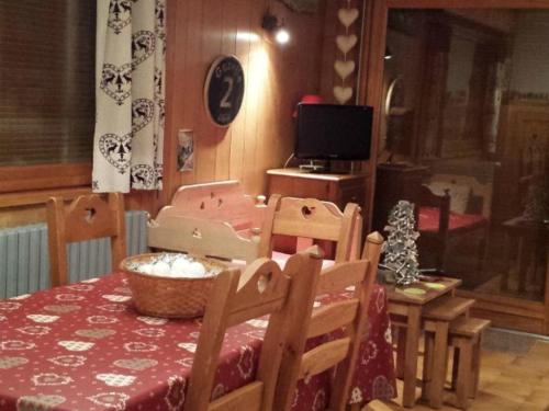 Appartement familial cosy aux Gets avec Wi-Fi, garage, 2 chambres