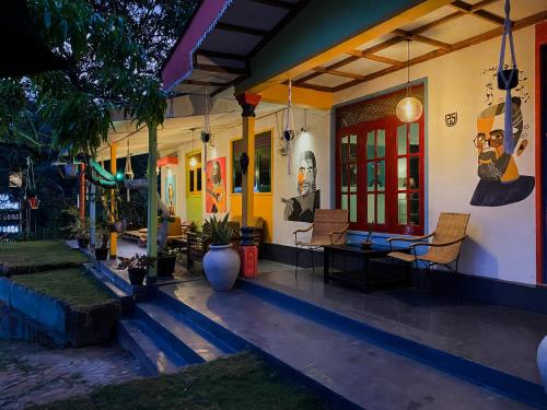 Ein Garten an der Unterkunft Mad monkey hostel and lounge