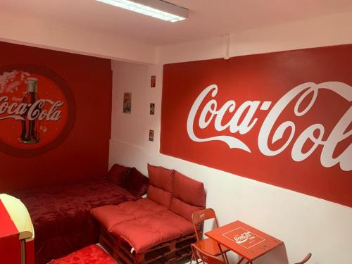 Ruang duduk di Loft Coca-Cola Passo Fundo