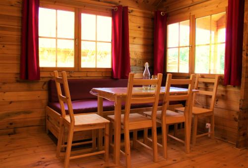 Gallery image of Chalet Ariégeois in Saint-Ybars