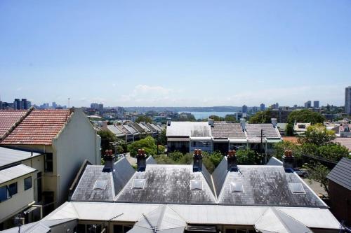 雪梨的住宿－1 bedroom apartment in Paddington with beautiful view，建筑物屋顶的空中景观