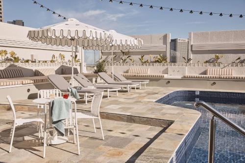 Rydges Melbourne Image