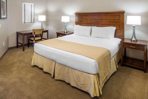 Hilton Vacation Club Scottsdale Villa Mirage Image
