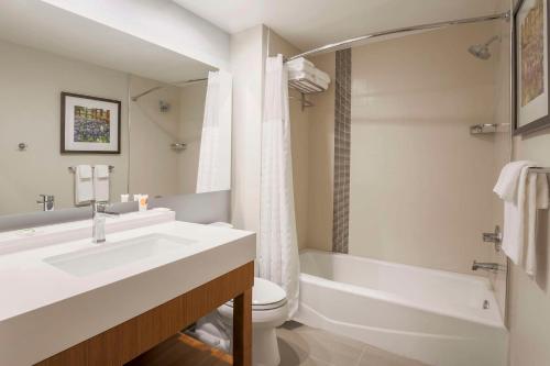 Koupelna v ubytování Hyatt Place Waco - South