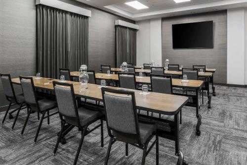Hyatt Place Waco - Southにあるビジネスエリアまたは会議室