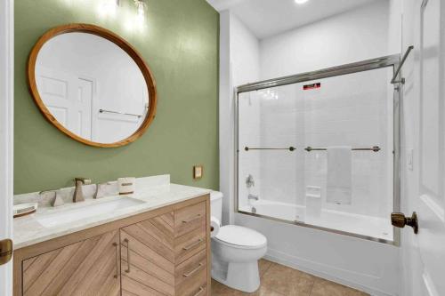 Remarkable Cozy 4Bed-3Ba Townhouse photo 16