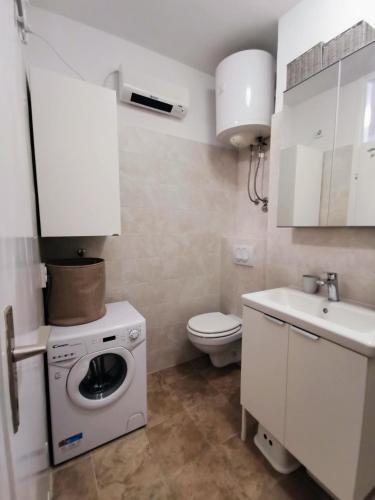 Apartment Luna in Biograd center
