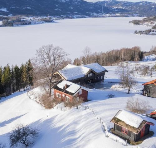 Gallery image of "SoFly Lodge", Charm and Elegance in Noresund