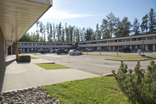 Gallery image of Canadas Best Value Inn Whitecourt in Whitecourt