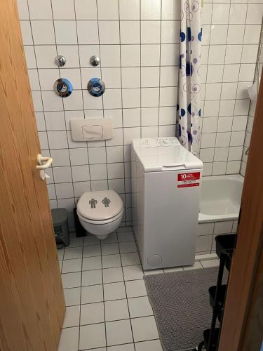 Bilik mandi di FMA Ferienwohnung GD