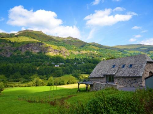 Gîte Le Falgoux, 3 pièces, 4 personnes - FR-1-742-270