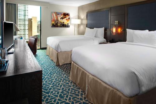 Doubletree by Hilton Arlington DFW South Image
