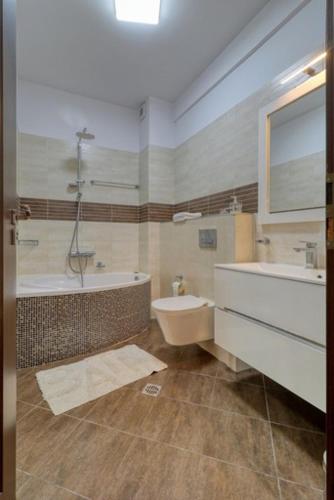 Bilik mandi di Refugiu liniștit în Băneasa