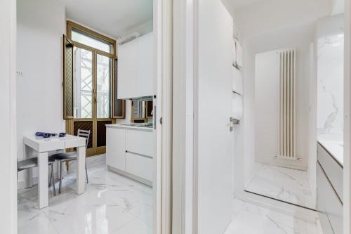 Opera Exclusive House by Premium Suites Collection
