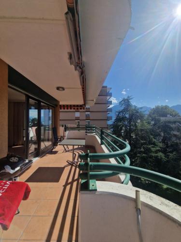 Gallery image of Grand appartement 4-8 personnes in Montreux
