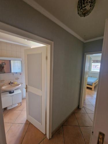 Fotografie z fotogalerie ubytování Grand appartement 4-8 personnes v destinaci Montreux