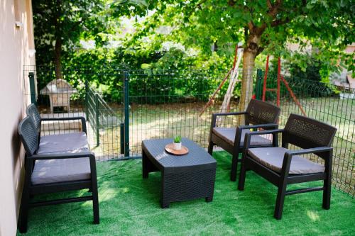 Κήπος έξω από το Vermat home
