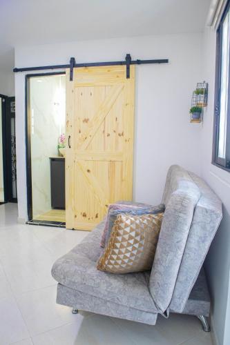 Posezení v ubytování Apartamento cómodo, agradable y económico