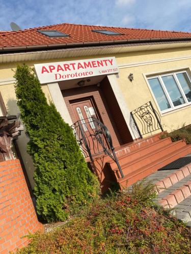 Η πρόσοψη ή η είσοδος του Apartamenty Dorotowo