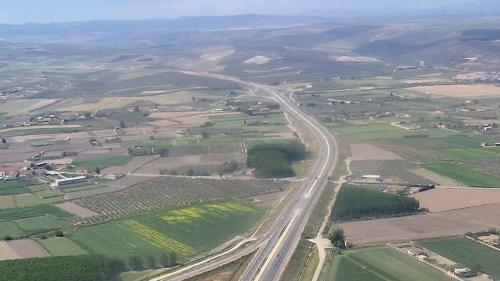 an aerial view of a road in the countryside at Habitacion y naturaleza in Belicena