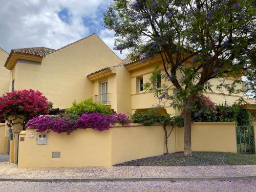 Golf Villa in Marbella, Frontline Golfvilla in RioReal Golf photo 5