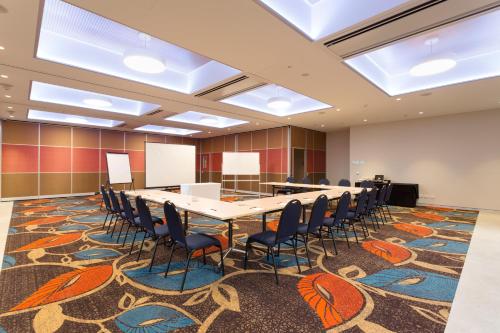 Konferenční prostory v ubytování Calamvale Hotel Suites and Conference Centre