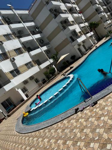 Piscina a Lotus compound o a prop