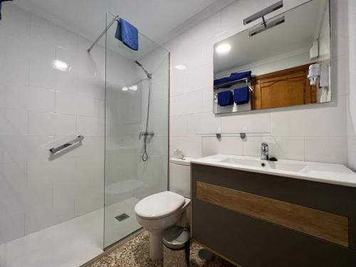 Kúpeľňa v ubytovaní Apartamentos Acuario Sol