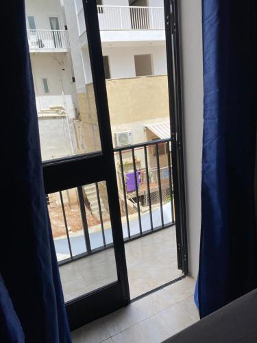 Gallery image of Gzira Centre Apartment in Il-Gżira