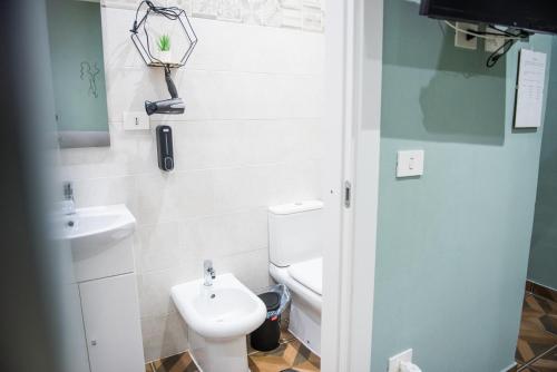 Un baño de Palazzo DE MATTEO