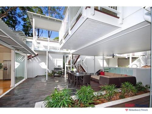 Gallery image of 14a Little Cove Road, Little Cove in Noosa Heads