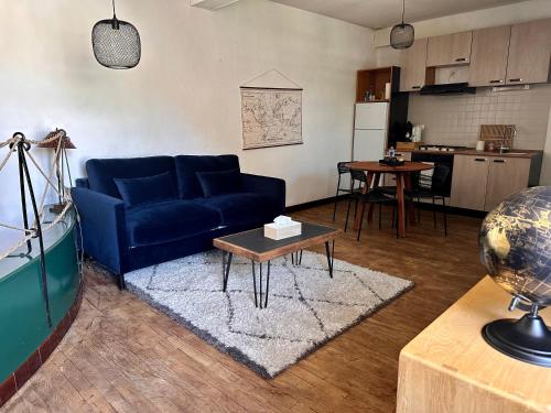 Kuchyň nebo kuchyňský kout v ubytování Villa Hyper Centre Le Blanc Type Hotel Entrée Autonome