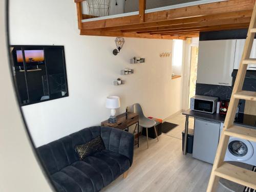 Kuchyňa alebo kuchynka v ubytovaní Pont Achard #2-T1bis-Mezzanine -5mnGare- Poitiers