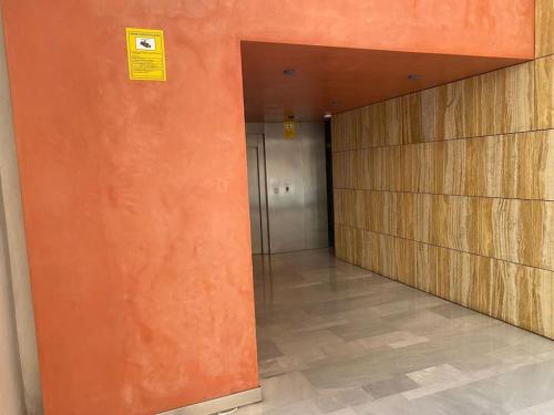 NUEVO-LUMINOSO Y MODERNO. Parking gratis!!