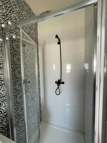 Un baño de Ta Mikieli 62