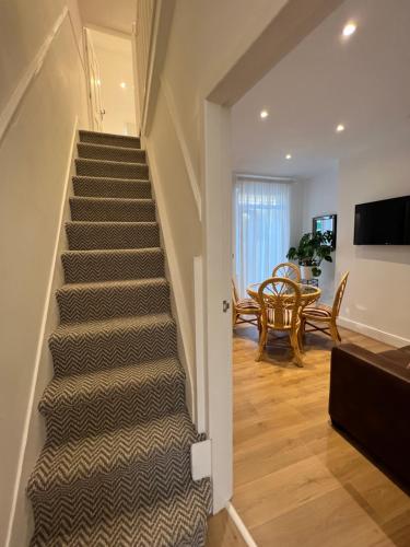 2025 Award Winner Liverpool Cherry House - 4 Bedrooms photo 111