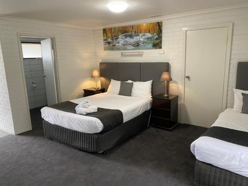 Cama o camas de una habitación en Frankston Motel