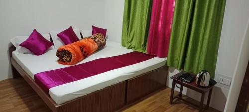 Cama o camas de una habitación en HOTEL WAYSIDE