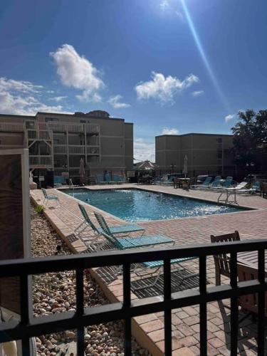 Shore Drive, Myrtle Beach 2 bd/2ba condo photo 25
