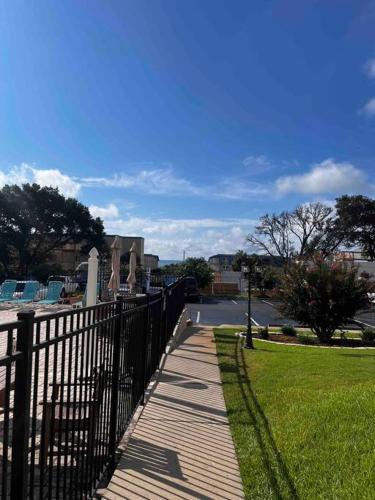 Shore Drive, Myrtle Beach 2 bd/2ba condo photo 17
