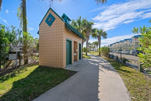 Shore Drive, Myrtle Beach 2 bd/2ba condo photo 23